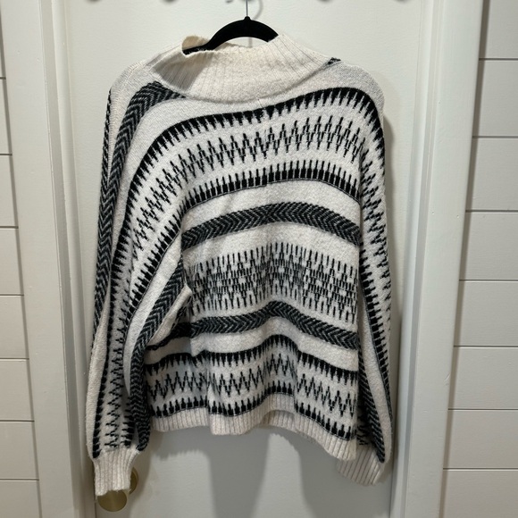 Loft Fair Isle Sweater - Picture 4 of 8